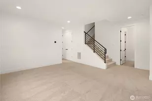 7967 112th Ln SE, Newcastle, WA 98056 - Photo 33