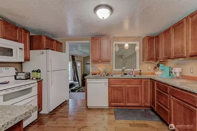 3432 Bainard Road, Malaga, WA 98828 - Photo 15