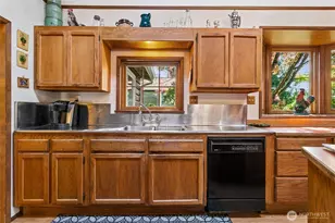 2207 S 304th St, Federal Way, WA 98003 - Photo 9