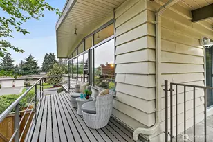 215 SW 178th St, Normandy Park, WA 98166 - Photo 29