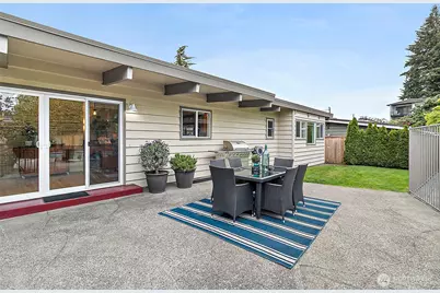 215 SW 178th Street, Normandy Park, WA 98166 - Photo 13