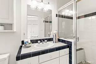 215 SW 178th St, Normandy Park, WA 98166 - Photo 19