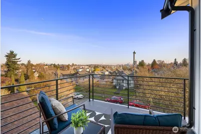 1004 N 48th Street, Seattle, WA 98103 - Photo 15