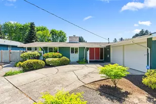 3611 Central Street Ct SE, Olympia, WA 98501 - Photo 5