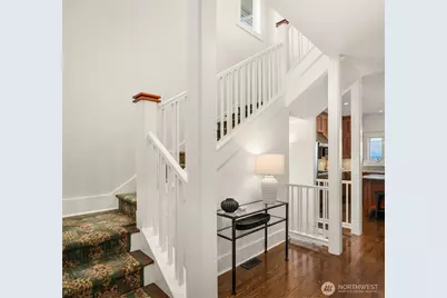 216 30th Avenue S, Seattle, WA 98144 - Photo 3