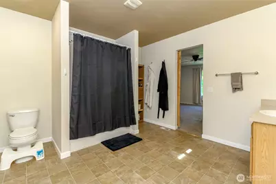 14823 Terra View Street SE, Yelm, WA 98597 - Photo 23