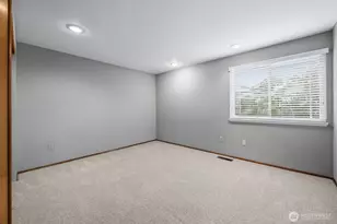 24324 SE 41st Ln, Issaquah, WA 98029 - Photo 21