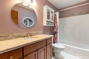 3811 Lakeway Dr, Bellingham, WA 98229 - Photo 23