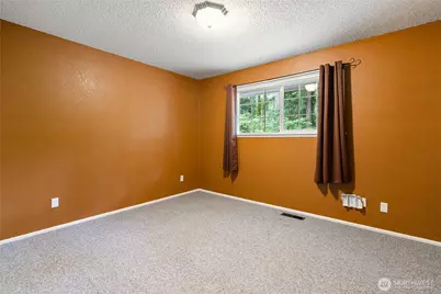 3811 Lakeway Drive, Bellingham, WA 98229 - Photo 17