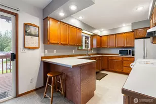 3811 Lakeway Dr, Bellingham, WA 98229 - Photo 15