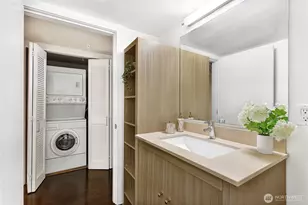530 Broadway E, Seattle, WA 98102 - Photo 15