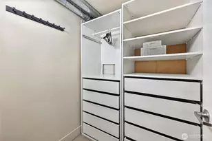 530 Broadway E, Seattle, WA 98102 - Photo 19