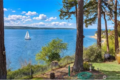 1246 SW Camano Drive, Camano Island, WA 98282 - Photo 3