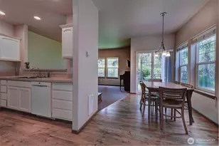 10648 NE Kingston Meadow Cir, Kingston, WA 98346 - Photo 19