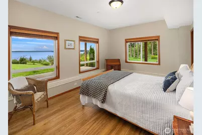 16532 87th Avenue SW, Vashon, WA 98070 - Photo 27