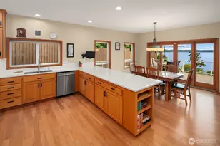 16532 87th Ave SW, Vashon, WA 98070 - Photo 11