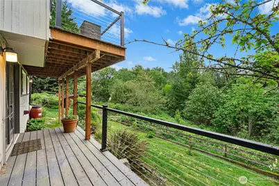 5630 21st Avenue SW, Seattle, WA 98114 - Photo 13