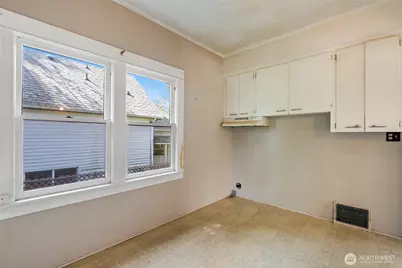 1914 S Cushman Avenue, Tacoma, WA 98405 - Photo 7