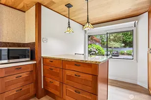 1770 159th Ave NE, Bellevue, WA 98008 - Photo 9