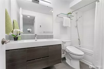 600 S State Street #100, Bellingham, WA 98225 - Photo 29