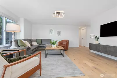 600 S State Street #100, Bellingham, WA 98225 - Photo 9