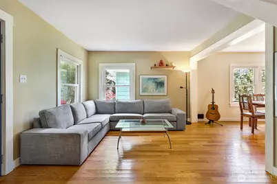 114 N 84th Street, Seattle, WA 98103 - Photo 5