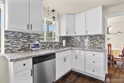 11410 94th Avenue E, Puyallup, WA 98373 - Photo 13