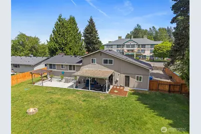 11410 94th Avenue E, Puyallup, WA 98373 - Photo 37