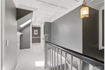 7219 Soundview Drive, Edmonds, WA 98026 - Photo 15