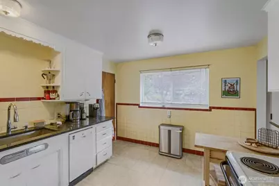 4903 3rd Avenue NW, Seattle, WA 98107 - Photo 13