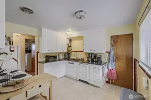 4903 3rd Ave NW, Seattle, WA 98107 - Photo 11