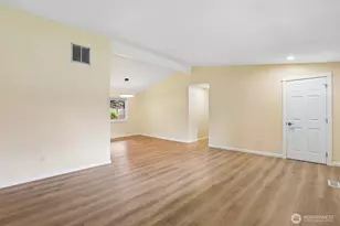2503 SE Blairmont Dr, Vancouver, WA 98683 - Photo 7
