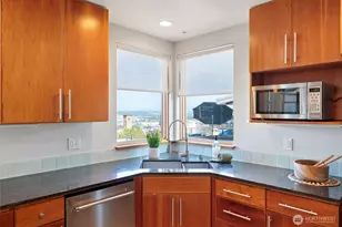 609 Fawcett Ave, Tacoma, WA 98402 - Photo 17