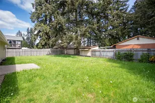 17407 E 11th Ave, Spanaway, WA 98387 - Photo 15
