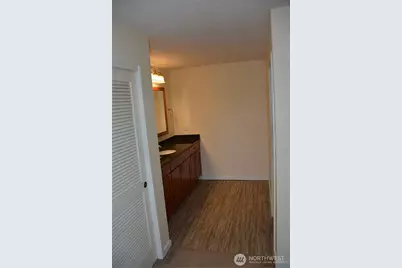 1070 5th Avenue S #307, Edmonds, WA 98020 - Photo 13