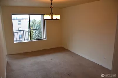 1070 5th Avenue S #307, Edmonds, WA 98020 - Photo 7