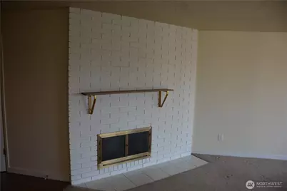 1070 5th Avenue S #307, Edmonds, WA 98020 - Photo 11