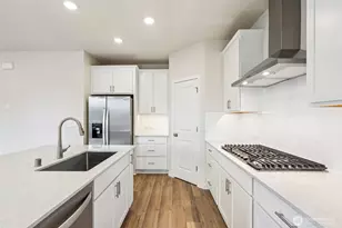 2043 NE Norseman Wy, Poulsbo, WA 98370 - Photo 5