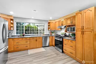 5125 137th St SE, Everett, WA 98208 - Photo 3