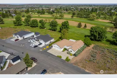 19185 St. Andrews Drive NW, Soap Lake, WA 98851 - Photo 3