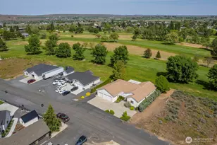 19185 St Andrews Dr NW, Soap Lake, WA 98851 - Photo 3