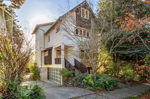 1209 N 44th St, Seattle, WA 98103 - Photo 1