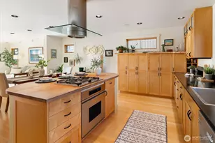 1209 N 44th St, Seattle, WA 98103 - Photo 15