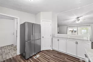 8807 226th St E, Graham, WA 98338 - Photo 13