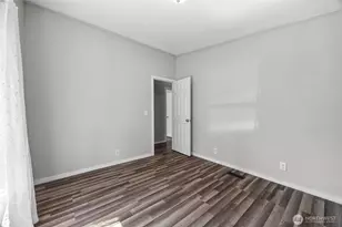 8807 226th St E, Graham, WA 98338 - Photo 25