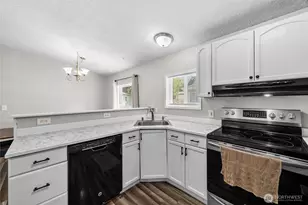8807 226th St E, Graham, WA 98338 - Photo 15
