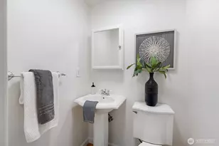 9226 NE 184th Pl, Bothell, WA 98011 - Photo 15