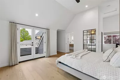 5932 California Avenue SW, Seattle, WA 98186 - Photo 19