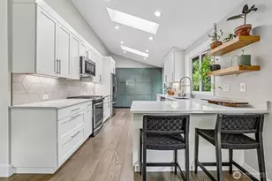 12022 210th Pl SE, Issaquah, WA 98027 - Photo 11