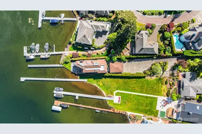8503 NE Juanita Drive, Kirkland, WA 98034 - Photo 9